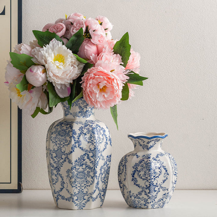 High-quality blue and white porcelain floral vase