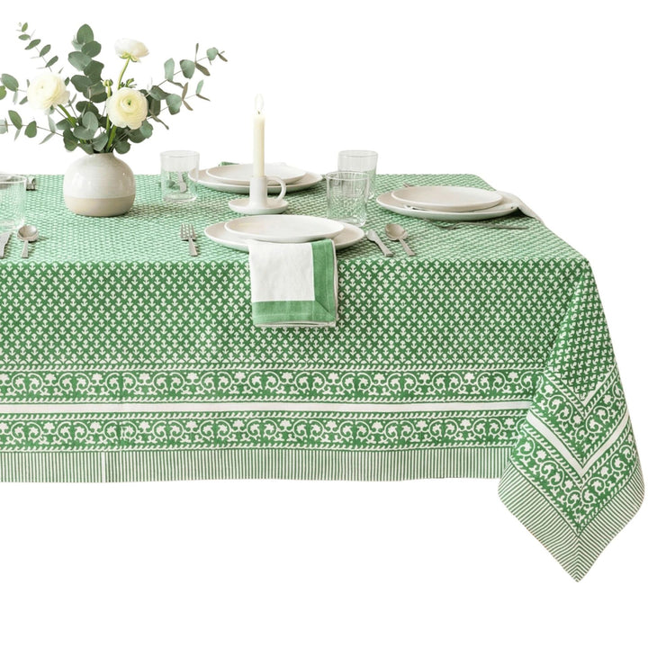 Waterproof and oil-proof tablecloth