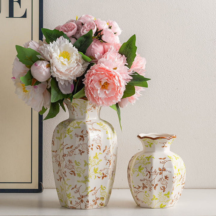 High-quality blue and white porcelain floral vase