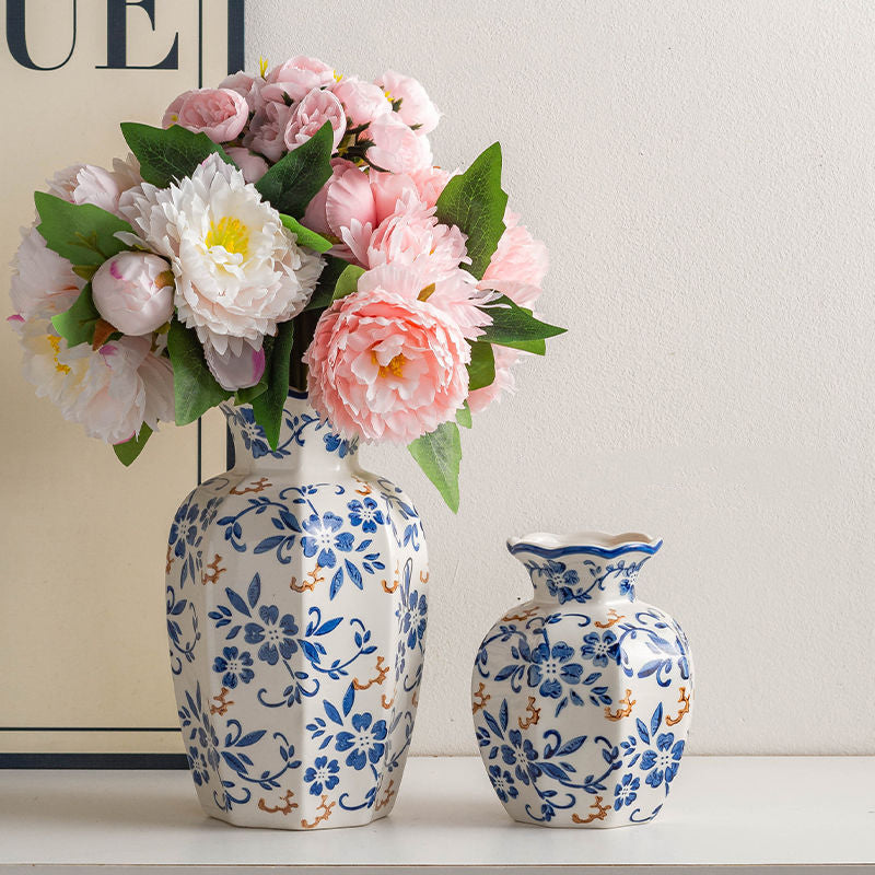 High-quality blue and white porcelain floral vase