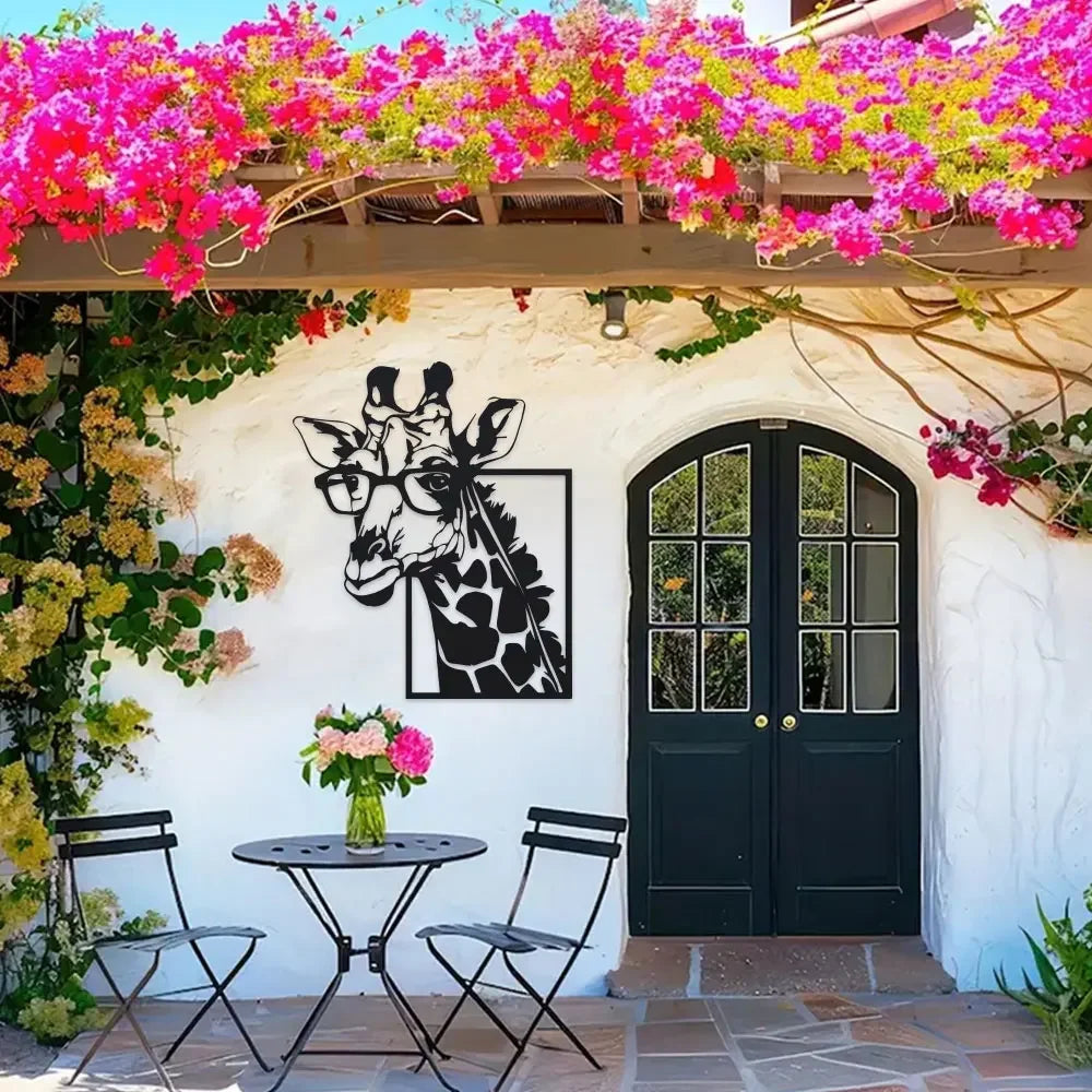 Deer-shaped minimalist metal wall decoration