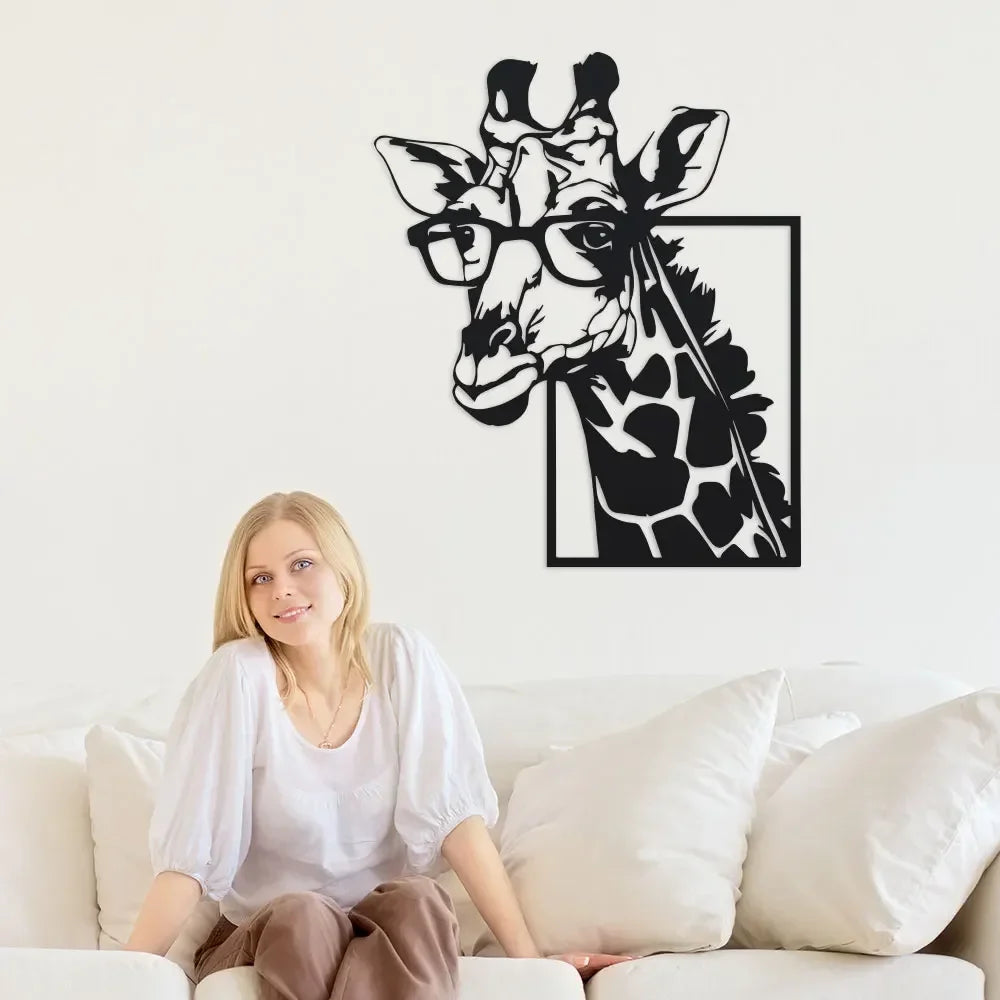 Deer-shaped minimalist metal wall decoration