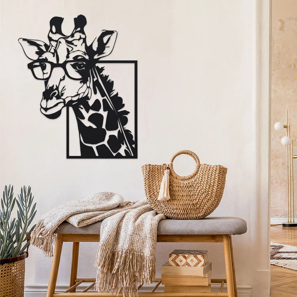 Deer-shaped minimalist metal wall decoration