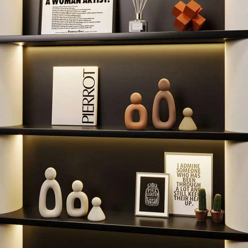Home Harmony – Modern Family Statue