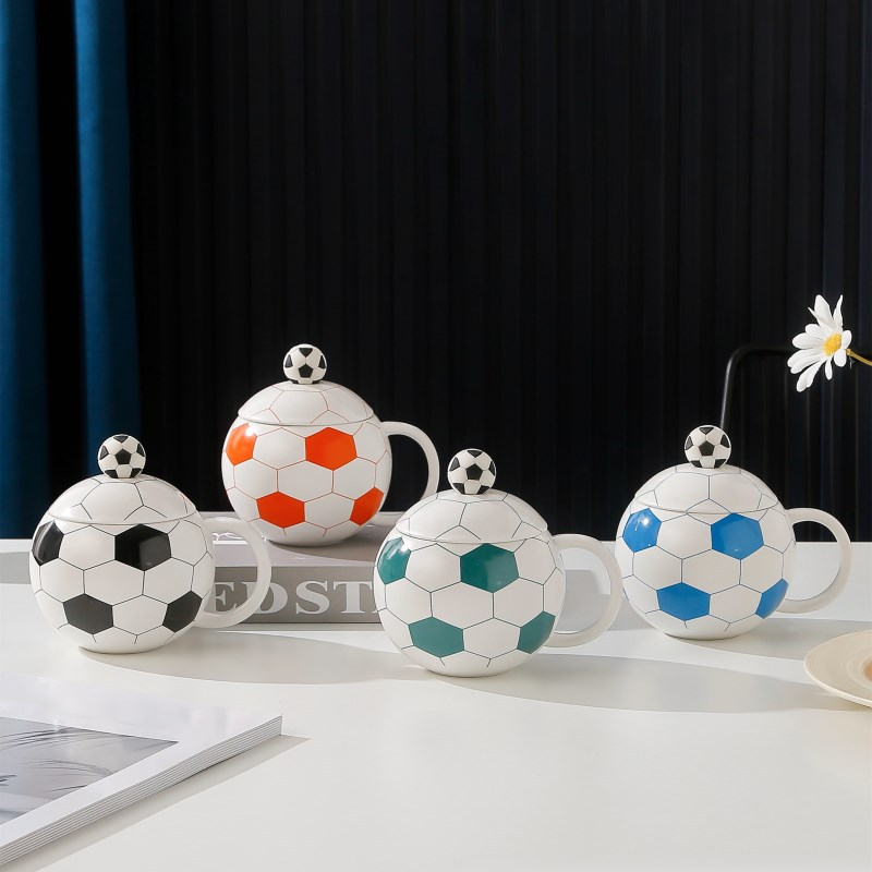 Football-Shaped Ceramic Mug with Lid (Souvenir)