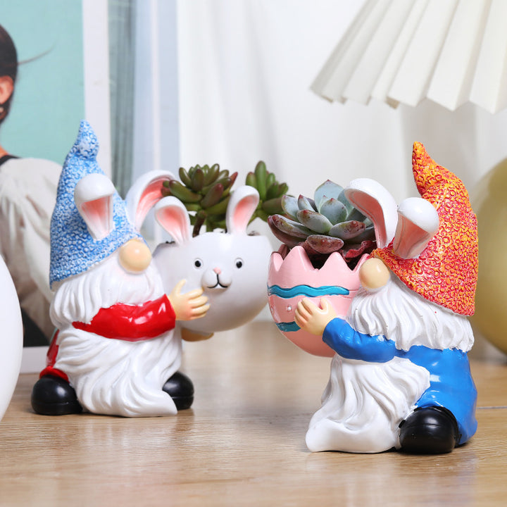 Resin Goblin-Shaped Planter Ornament with Egg