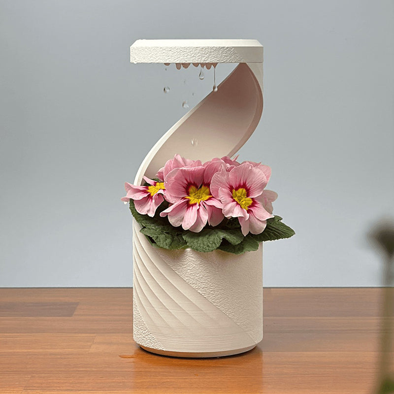 3D-Printed Rotating Rain-Effect Vase