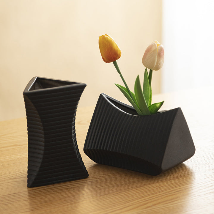 Minimalist, modern, and creative ceramic floral home decor